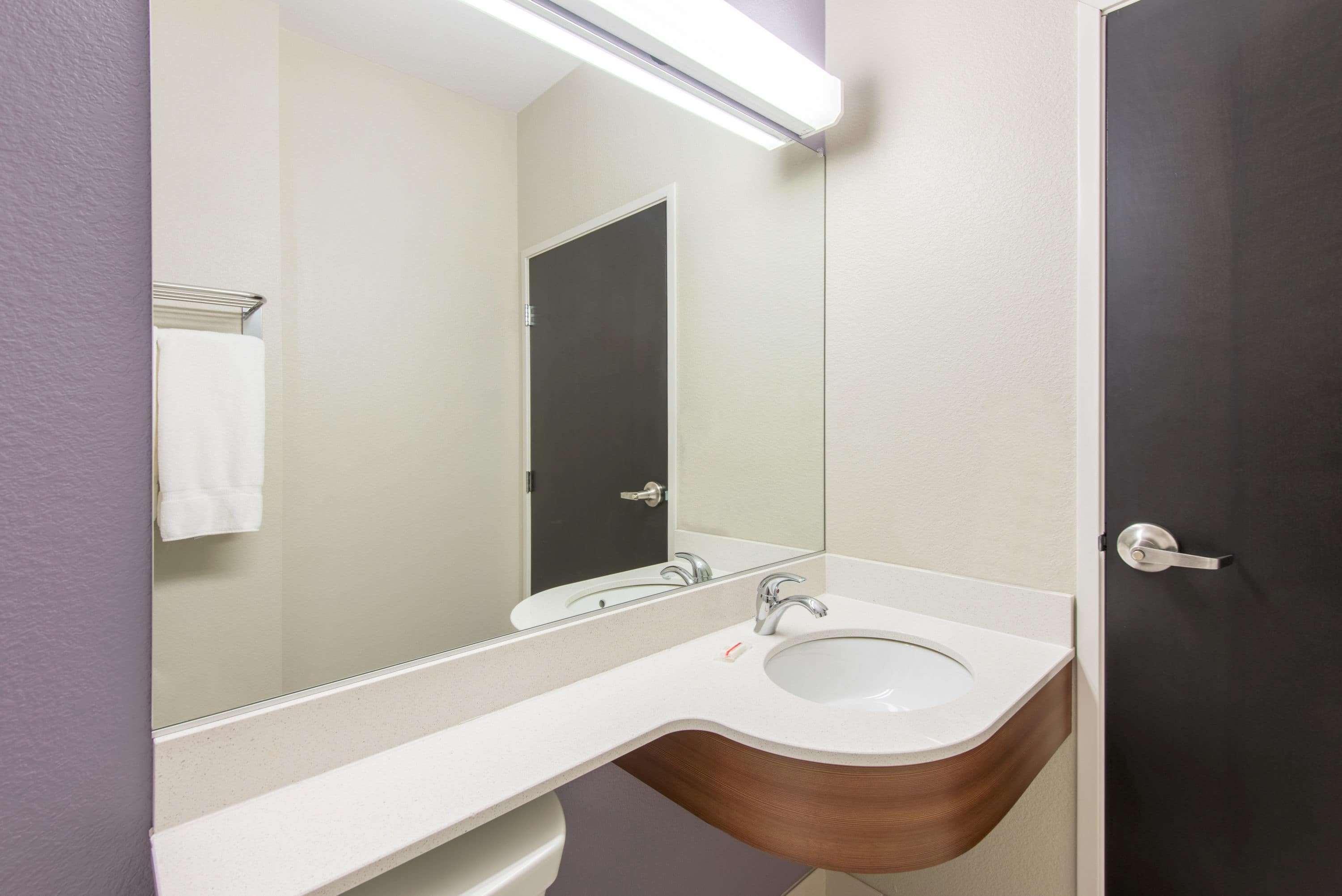 Hotel Microtel & By Wyndham 2*